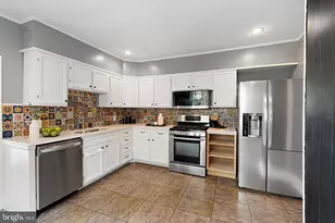 1018 Union Ave, Baltimore, MD 21211 - Photo 15