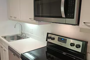 3801 Canterbury Rd, Baltimore, MD 21218 - Photo 17
