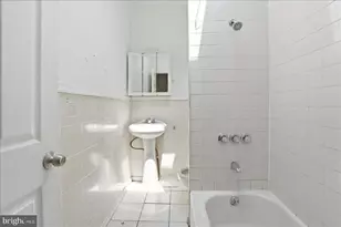 3823 Belair Rd, Baltimore, MD 21213 - Photo 17