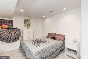 1019 S Streeper St, Baltimore, MD 21224 - Photo 17