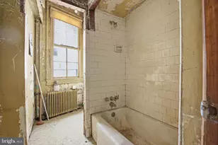 2120 Bolton St, Baltimore, MD 21217 - Photo 19