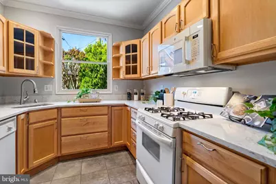 918 S Ellwood Avenue, Baltimore, MD 21224 - Photo 15
