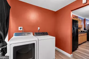 2122 Jefferson St, Baltimore, MD 21205 - Photo 11