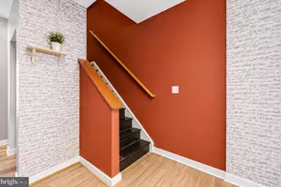 2122 Jefferson St, Baltimore, MD 21205 - Photo 9