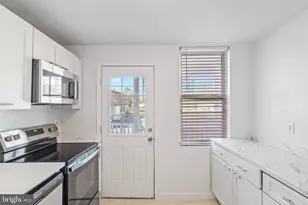 804 Unetta Ave, Baltimore, MD 21229 - Photo 1