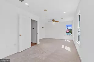 1294 Harbor Island Walk, Baltimore, MD 21230 - Photo 19
