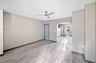 4002 6th St, Baltimore, MD 21225 - Photo 5