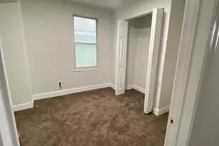 724 E 35th St, Baltimore, MD 21218 - Photo 9