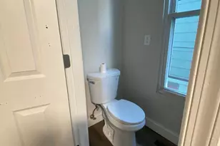 724 E 35th St, Baltimore, MD 21218 - Photo 11