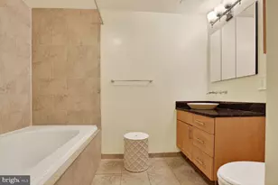 1101 St Paul St, Baltimore, MD 21202 - Photo 21