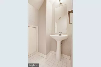 372 Homeland Southway, Baltimore, MD 21212 - Photo 17