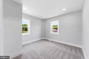 921 Mt Holly St, Baltimore, MD 21229 - Photo 19