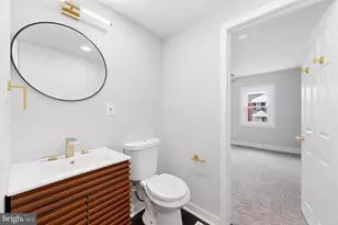 921 Mt Holly St, Baltimore, MD 21229 - Photo 43