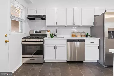 3901 Bartwood Road, Baltimore, MD 21215 - Photo 9