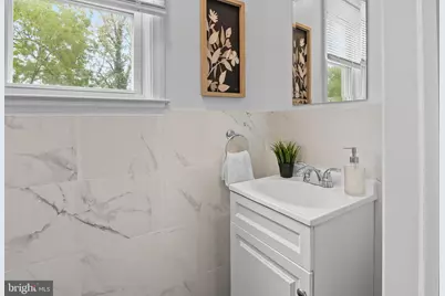 3901 Bartwood Road, Baltimore, MD 21215 - Photo 11