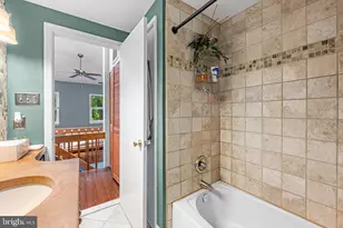 415 E Cross Street E, Baltimore, MD 21230 - Photo 19