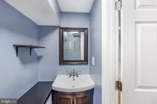 5802 Moores Run Ct, Baltimore, MD 21206 - Photo 37