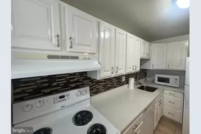 3321 Liberty Heights Avenue #304, Baltimore, MD 21215 - Photo 13