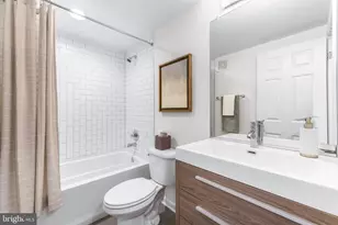 1617 Bank St, Baltimore, MD 21231 - Photo 25
