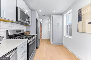 1617 Bank St, Baltimore, MD 21231 - Photo 17