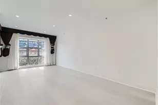 250 President St, Baltimore, MD 21202 - Photo 9