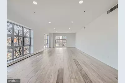 250 President Street #211, Baltimore, MD 21202 - Photo 3