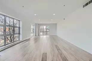 250 President St, Baltimore, MD 21202 - Photo 3