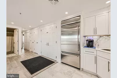 250 President Street #211, Baltimore, MD 21202 - Photo 15