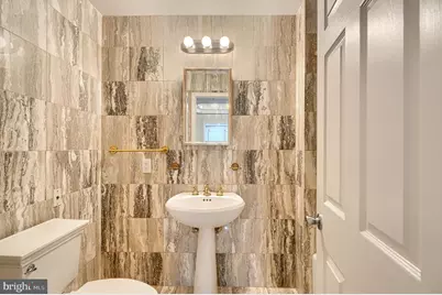 3801 Canterbury Road #404, Baltimore, MD 21218 - Photo 25
