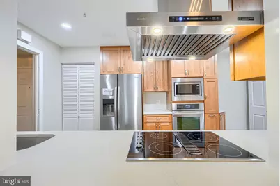 3801 Canterbury Road #404, Baltimore, MD 21218 - Photo 9