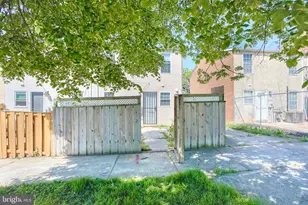 819 Aisquith St, Baltimore, MD 21202 - Photo 13