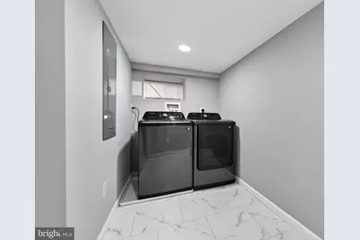 1122 Bonaparte Avenue, Baltimore, MD 21218 - Photo 21