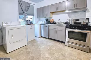 2471 Druid Hill Ave, Baltimore, MD 21217 - Photo 11