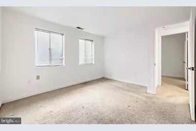 140 W Barre Street, Baltimore, MD 21201 - Photo 13