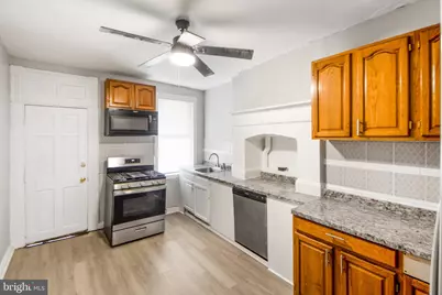 13 N Fulton Avenue, Baltimore, MD 21223 - Photo 9