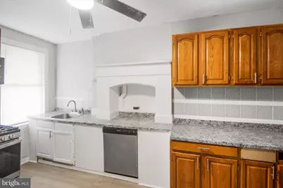 13 N Fulton Avenue, Baltimore, MD 21223 - Photo 11