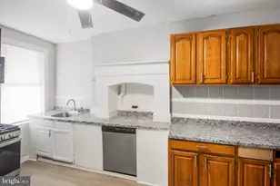 13 N Fulton Ave, Baltimore, MD 21223 - Photo 11