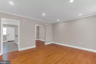 3904 Flowerton Rd, Baltimore, MD 21229 - Photo 9