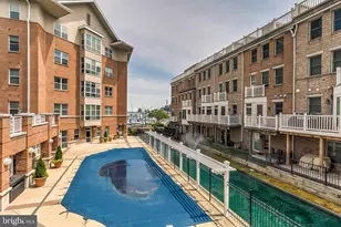 23 Pierside Dr, Baltimore, MD 21230 - Photo 13