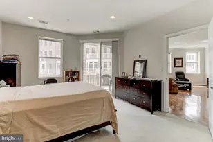 23 Pierside Dr, Baltimore, MD 21230 - Photo 17