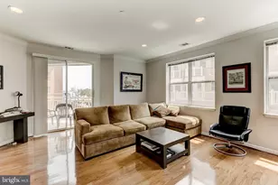 23 Pierside Dr, Baltimore, MD 21230 - Photo 5