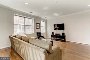 23 Pierside Dr, Baltimore, MD 21230 - Photo 7