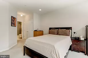 23 Pierside Dr, Baltimore, MD 21230 - Photo 19
