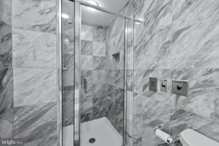 3801 Canterbury Rd, Baltimore, MD 21218 - Photo 45