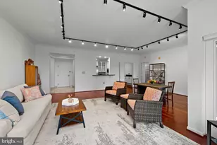 3801 Canterbury Rd, Baltimore, MD 21218 - Photo 11