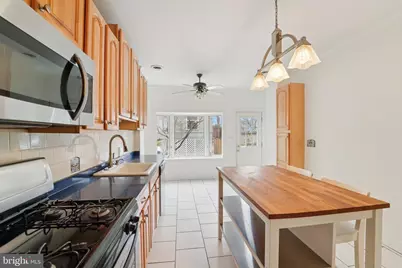 2206 E Baltimore Street, Baltimore, MD 21231 - Photo 15