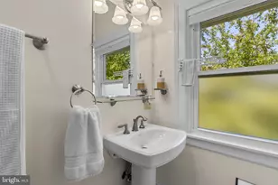 707 Brookwood Rd, Baltimore, MD 21229 - Photo 19