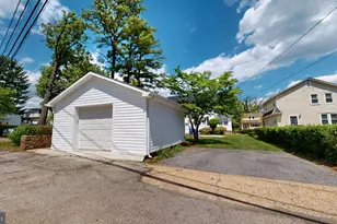 5728 Clover Rd, Baltimore, MD 21215 - Photo 33