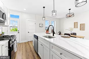 1812 E 32nd St, Baltimore, MD 21218 - Photo 9