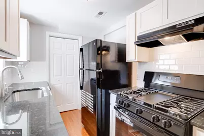 528 Holtzman Court, Baltimore, MD 21231 - Photo 13